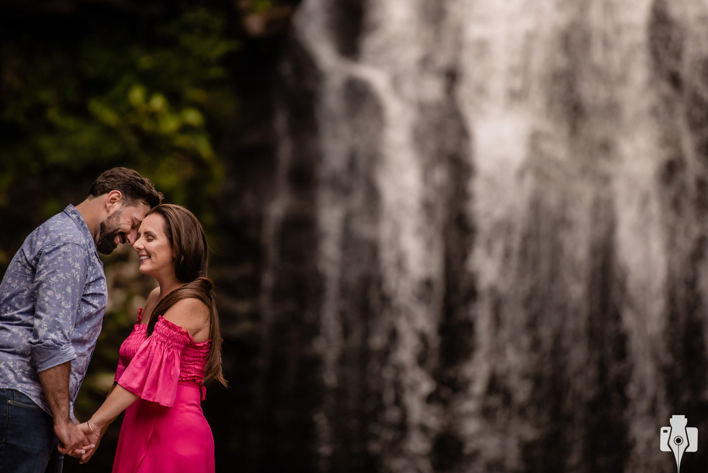 Ensaio Pré Casamento na Cascata Ensaio Pré Casamento na Cascata